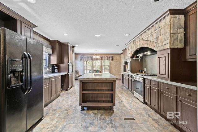 289 Blackwell Lane, Atmore, AL 36502