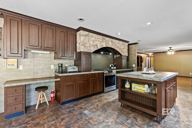 289 Blackwell Lane, Atmore, AL 36502