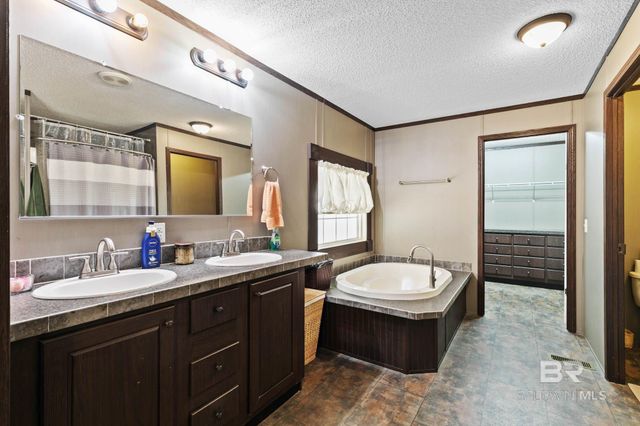 289 Blackwell Lane, Atmore, AL 36502