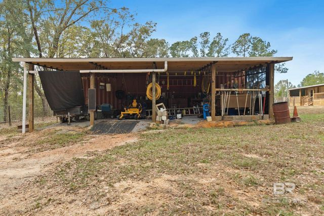 289 Blackwell Lane, Atmore, AL 36502