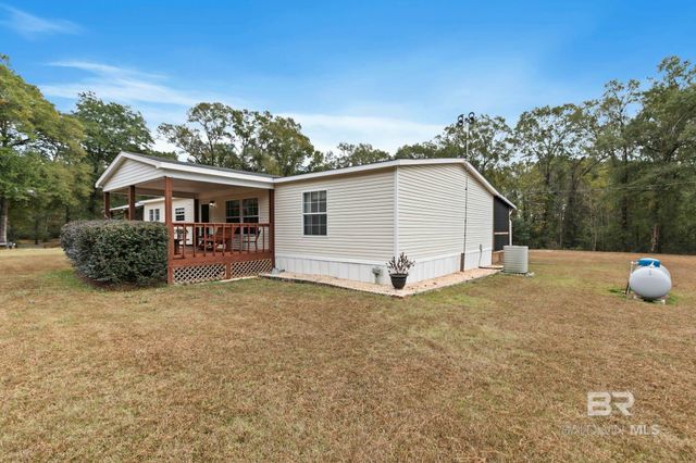 289 Blackwell Lane, Atmore, AL 36502