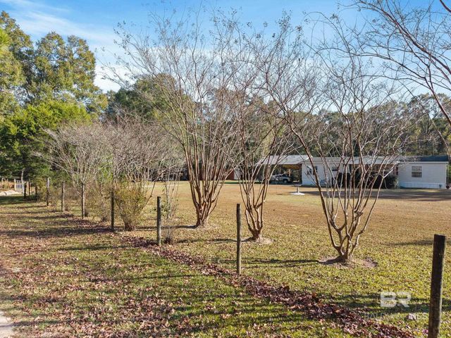 289 Blackwell Lane, Atmore, AL 36502