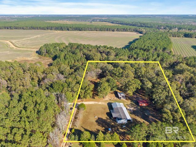 289 Blackwell Lane, Atmore, AL 36502