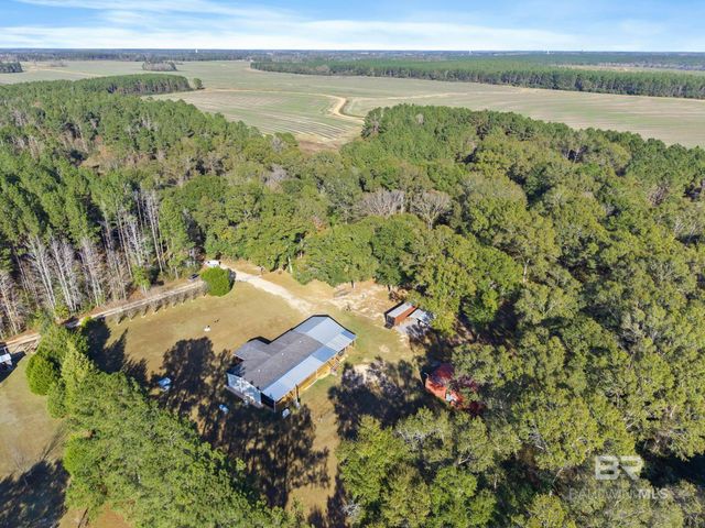 289 Blackwell Lane, Atmore, AL 36502