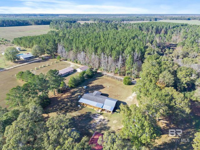 289 Blackwell Lane, Atmore, AL 36502