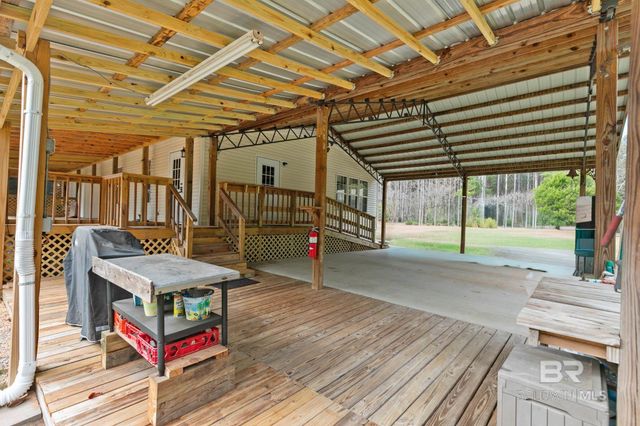 289 Blackwell Lane, Atmore, AL 36502