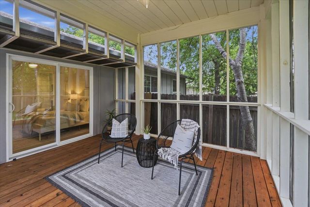 6711 W Gate BLVD B, Austin, TX 78745