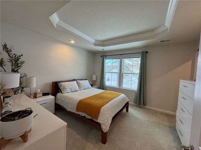 265 Chesna Drive, Whitehall, PA 15234