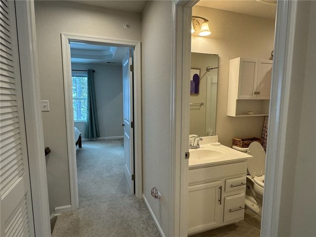 265 Chesna Drive, Whitehall, PA 15234