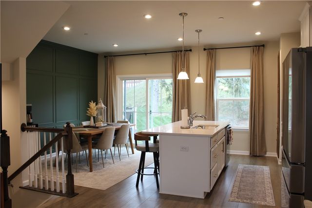 265 Chesna Drive, Whitehall, PA 15234