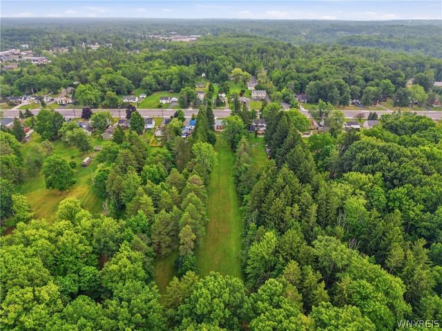 2026 Transit Road, West Seneca, NY 14224