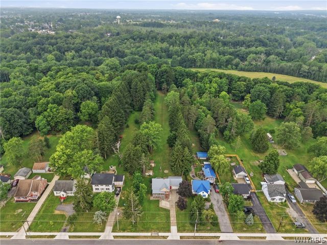 2026 Transit Road, West Seneca, NY 14224