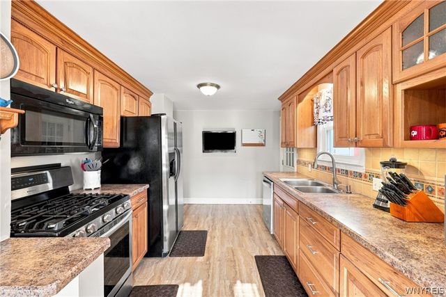 2026 Transit Road, West Seneca, NY 14224