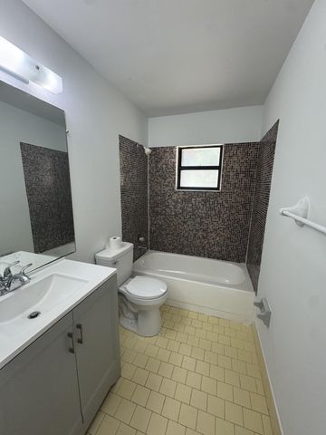 710 NW Airoso Boulevard, Port St. Lucie, Port St Lucie, FL 34983