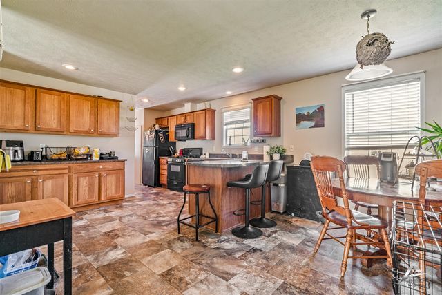 885 Buttonwood Drive, Middleville, MI 49333