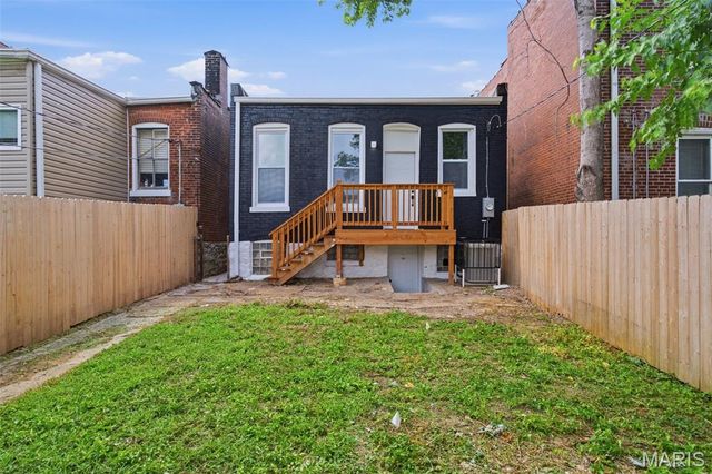 3824 S Compton Avenue, St Louis, MO 63118