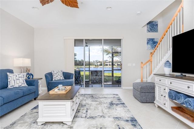 3181 Cottonwood BEND 901, Fort Myers, FL 33905