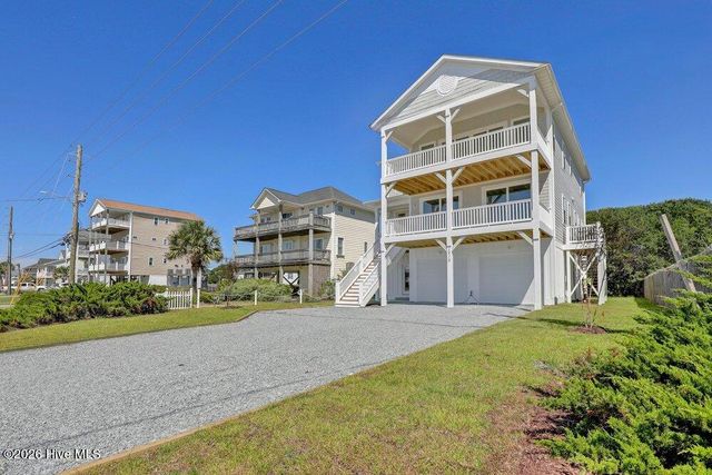 1919 N New River Drive, Holly Ridge, NC 28445