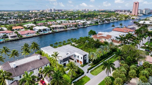 1175 Spanish River Rd, Boca Raton, FL 33432