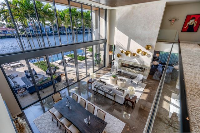 1175 Spanish River Rd, Boca Raton, FL 33432