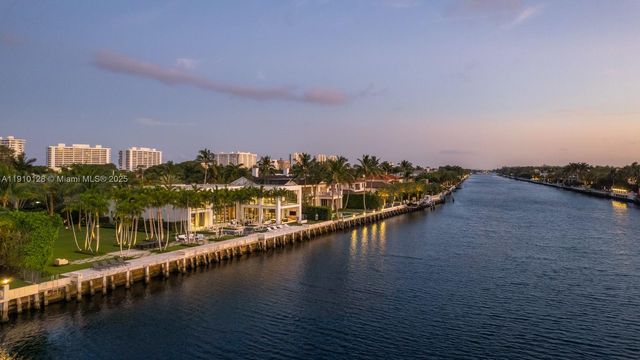 1175 Spanish River Rd, Boca Raton, FL 33432