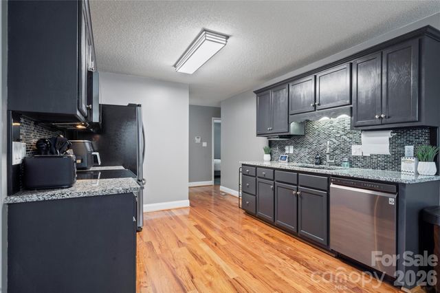 3933 Rocky Brook Place, Lenoir, NC 28645