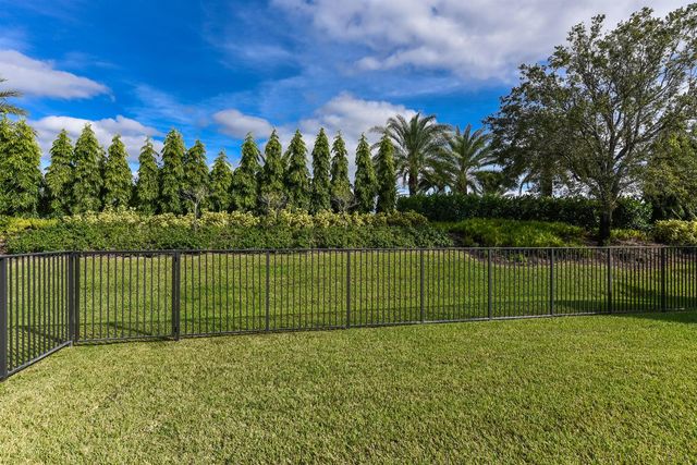 20318 Castle Stuart Avenue, Boca Raton, FL 33434