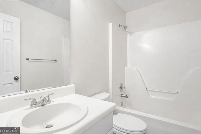 2231 Exchange Place SE, Conyers, GA 30013