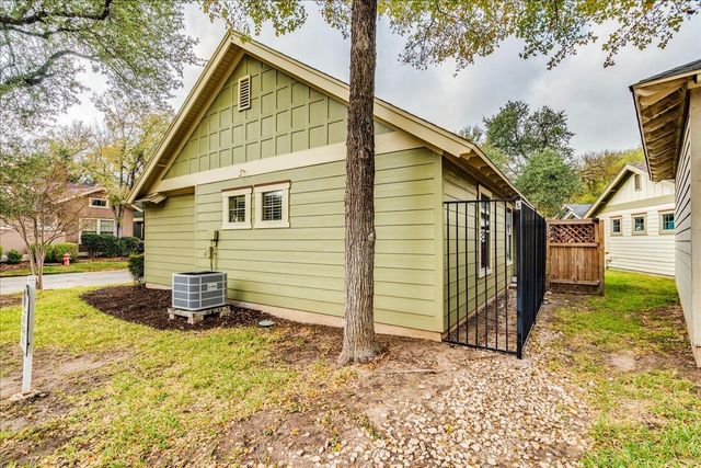 13604 Caldwell DR 19, Austin, TX 78750