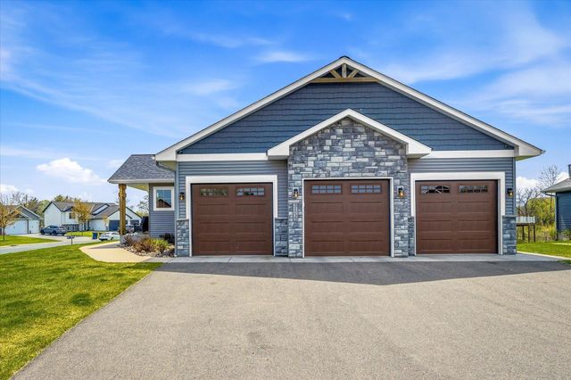 31722 Marshview Court, Lindstrom, MN 55045