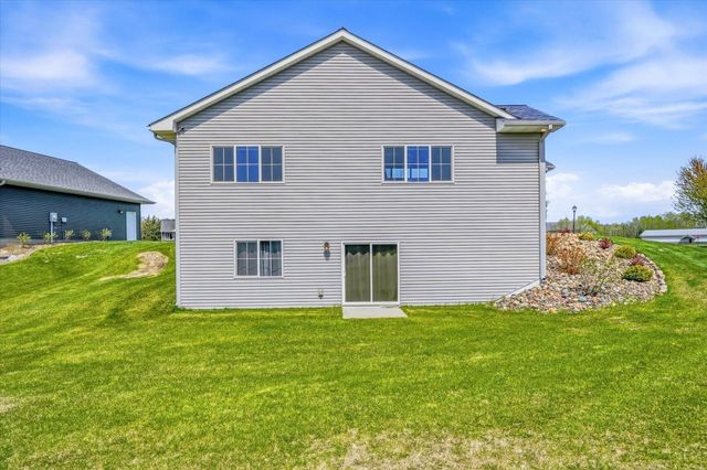 31722 Marshview Court, Lindstrom, MN 55045