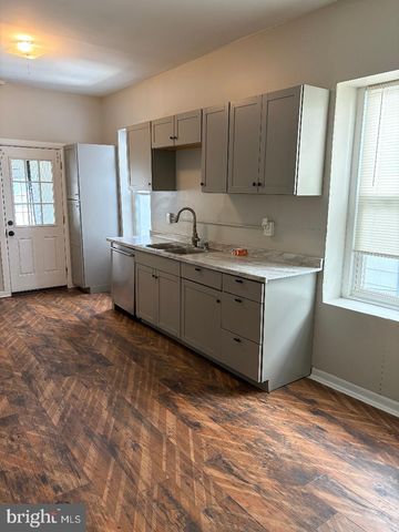 917 HIGH ST, Bethlehem, PA 18018