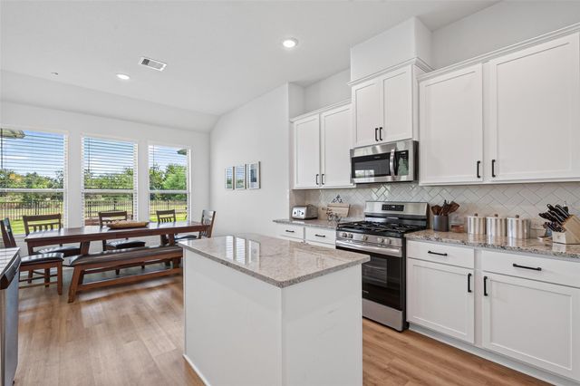 1131 Southfork Ranch Drive, Sealy, TX 77474