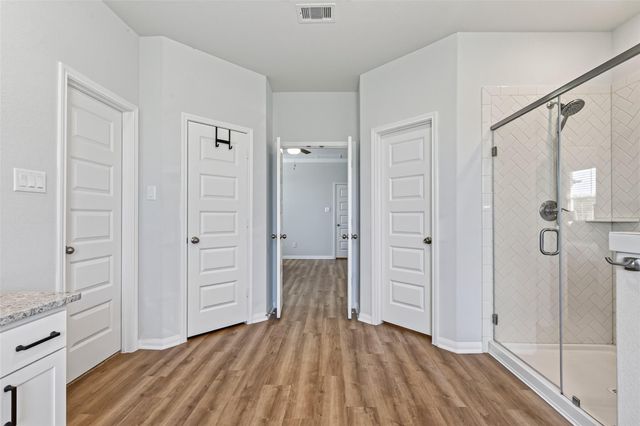 1131 Southfork Ranch Drive, Sealy, TX 77474