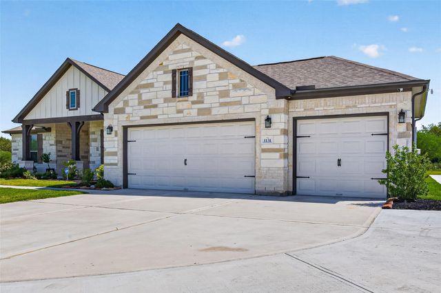 1131 Southfork Ranch Drive, Sealy, TX 77474