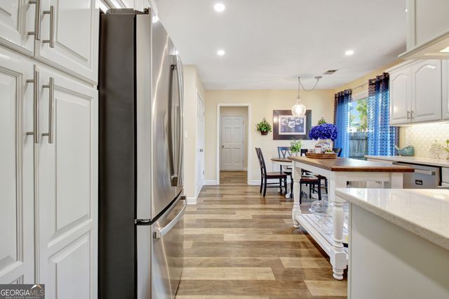 200 Doe Run, Peachtree City, GA 30269