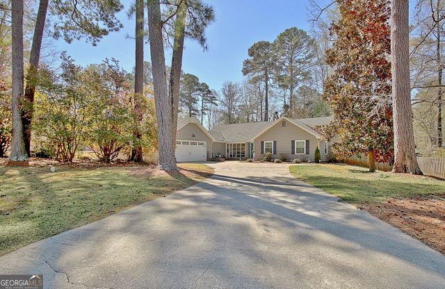 200 Doe Run, Peachtree City, GA 30269