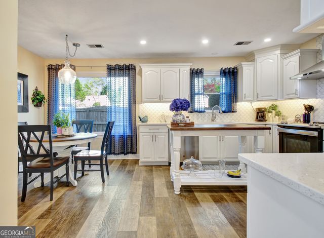 200 Doe Run, Peachtree City, GA 30269
