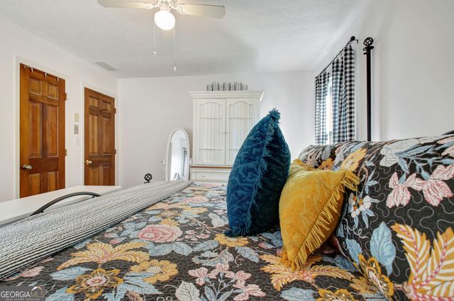 200 Doe Run, Peachtree City, GA 30269
