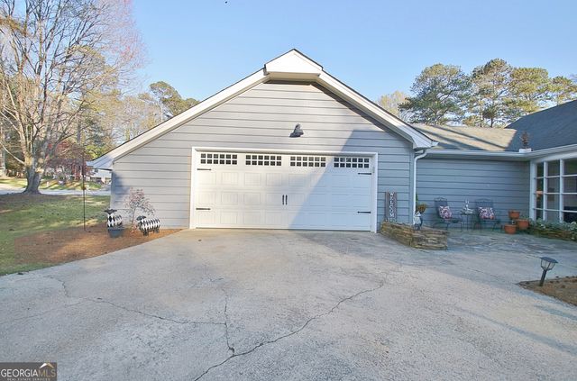 200 Doe Run, Peachtree City, GA 30269