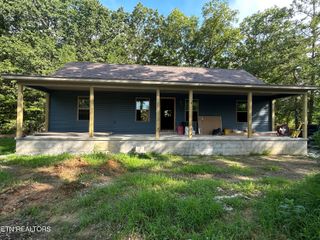 1182 Bill Black Rd, Clarkrange, TN 38553