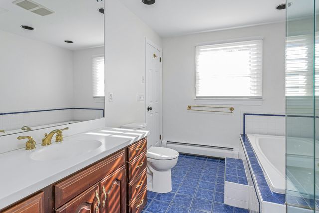 12 Lincoln Drive, New Canaan, CT 06840