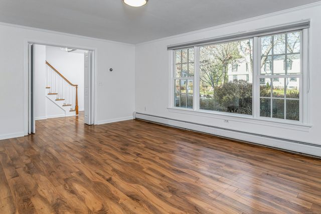 12 Lincoln Drive, New Canaan, CT 06840