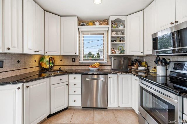 64 Marquette Drive, Smithtown, NY 11787