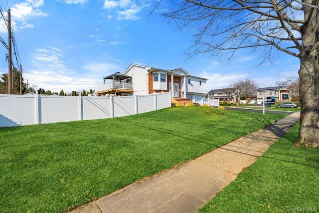 64 Marquette Drive, Smithtown, NY 11787