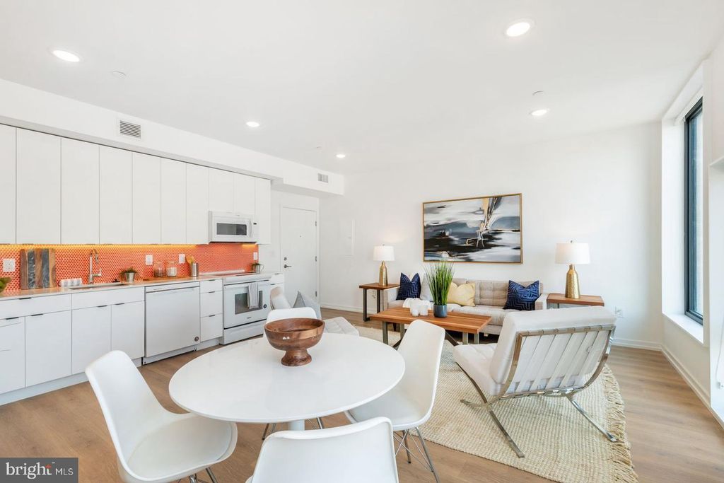 1141 N FRONT ST #403, Philadelphia, PA 19123