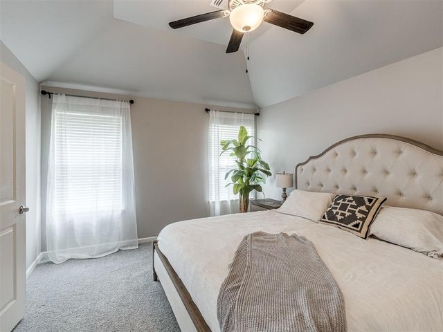 9208 NW 91st Street, Yukon, OK 73099