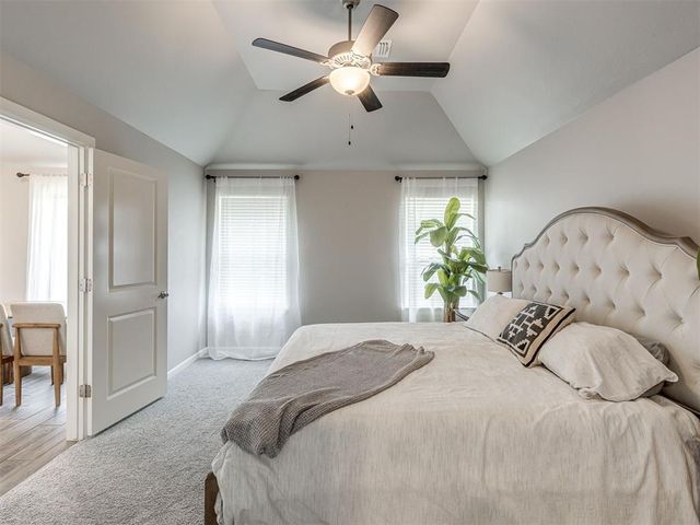 9208 NW 91st Street, Yukon, OK 73099