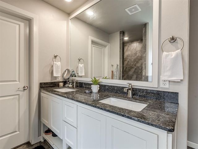 9208 NW 91st Street, Yukon, OK 73099