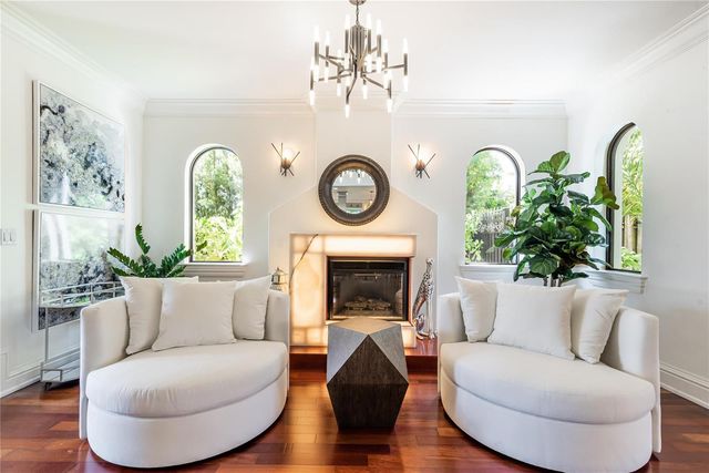 2415 Middle River Drive, Fort Lauderdale, FL 33305